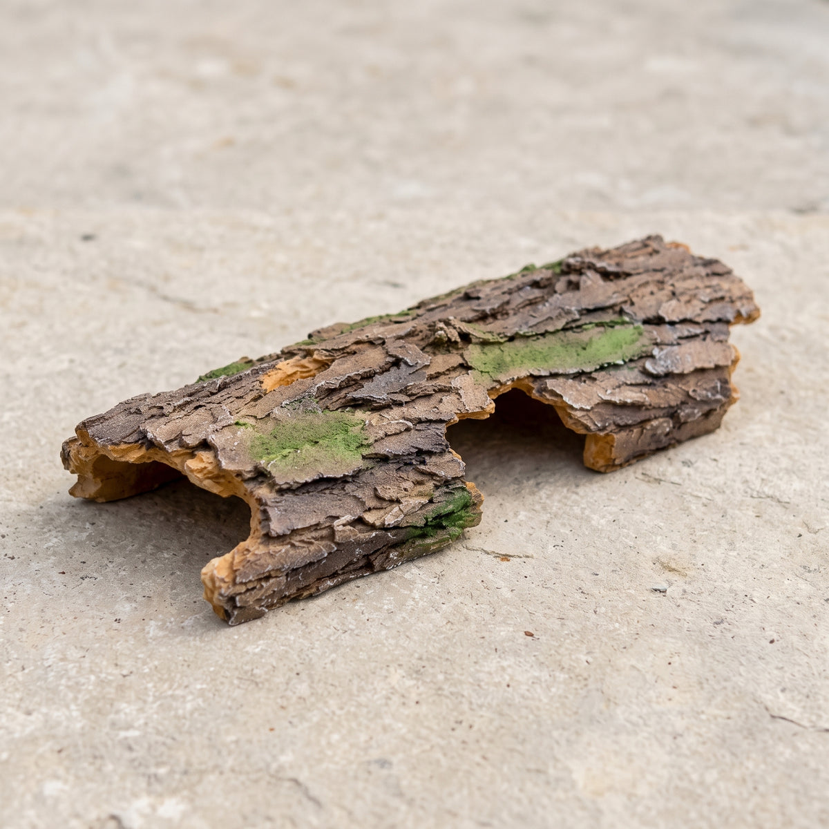 Écorce de liège demi-tronc (29 × 10 × 5 cm)